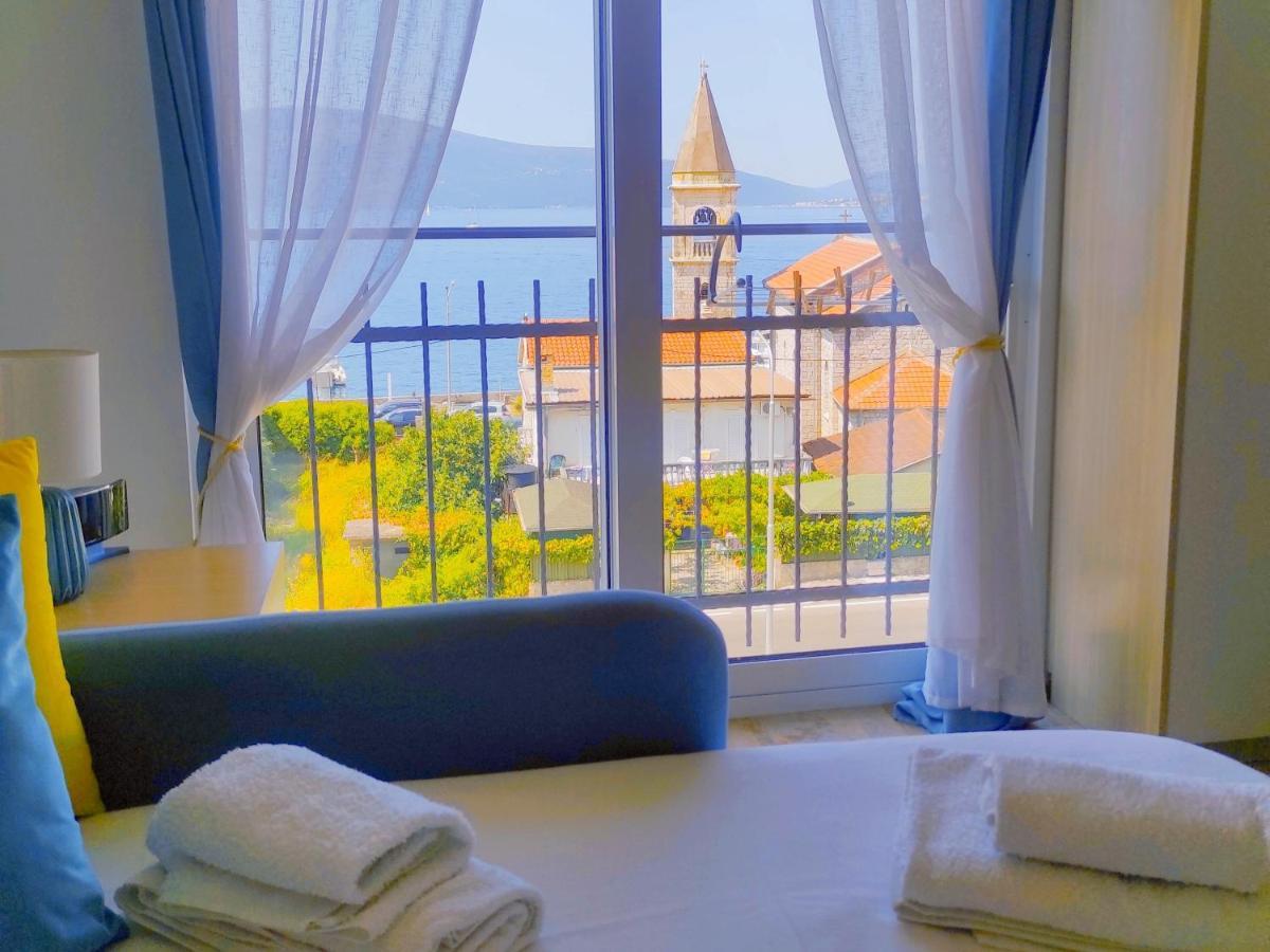 Bayview Apartments Tivat Montenegro Luaran gambar