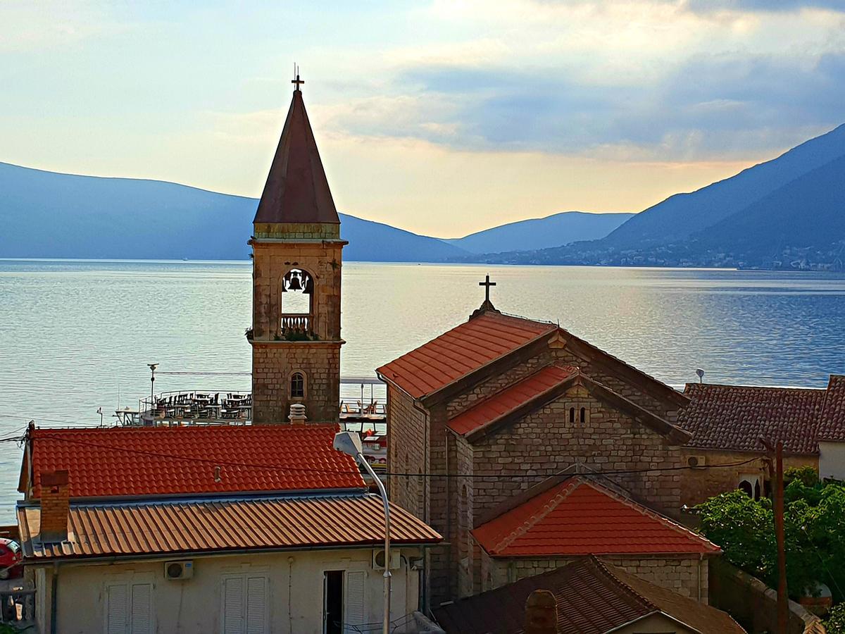 Bayview Apartments Tivat Montenegro Luaran gambar