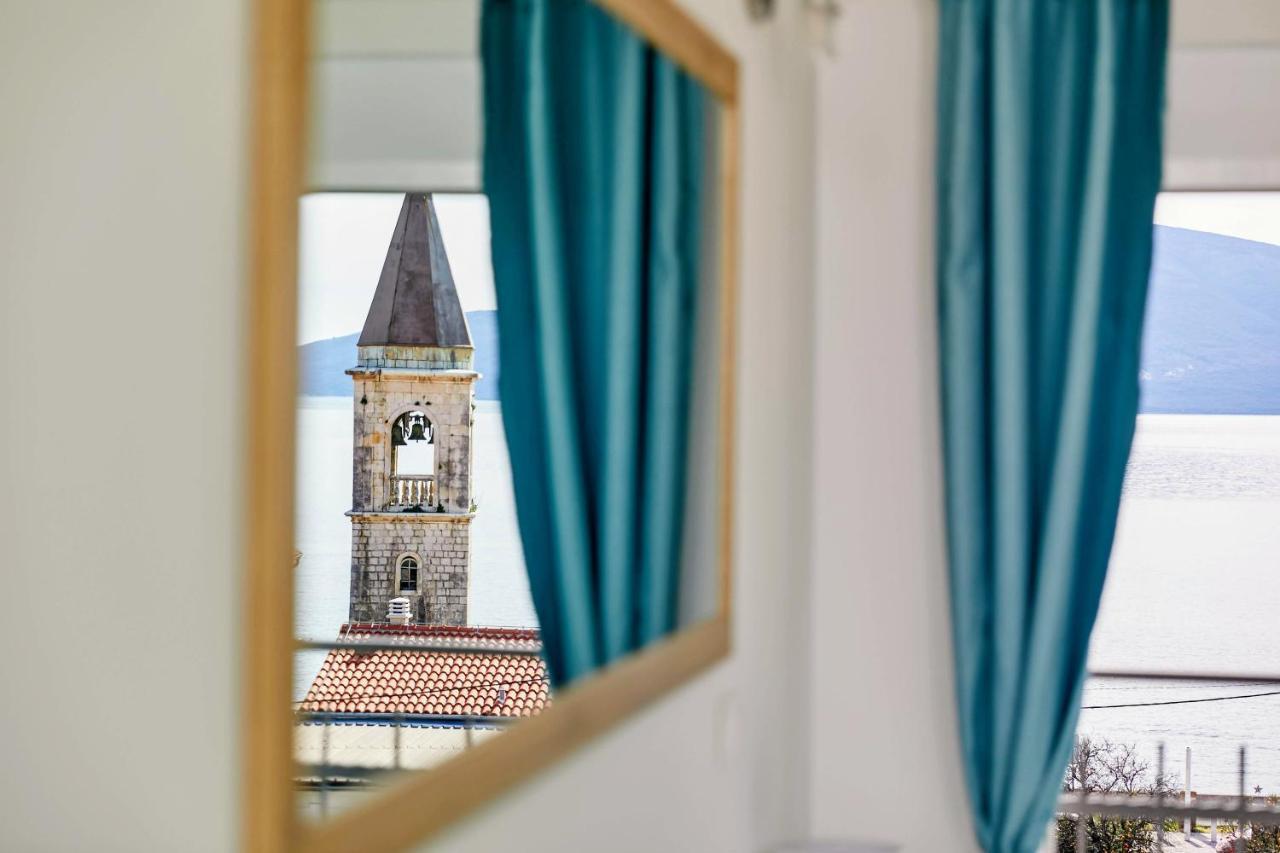 Bayview Apartments Tivat Montenegro Luaran gambar