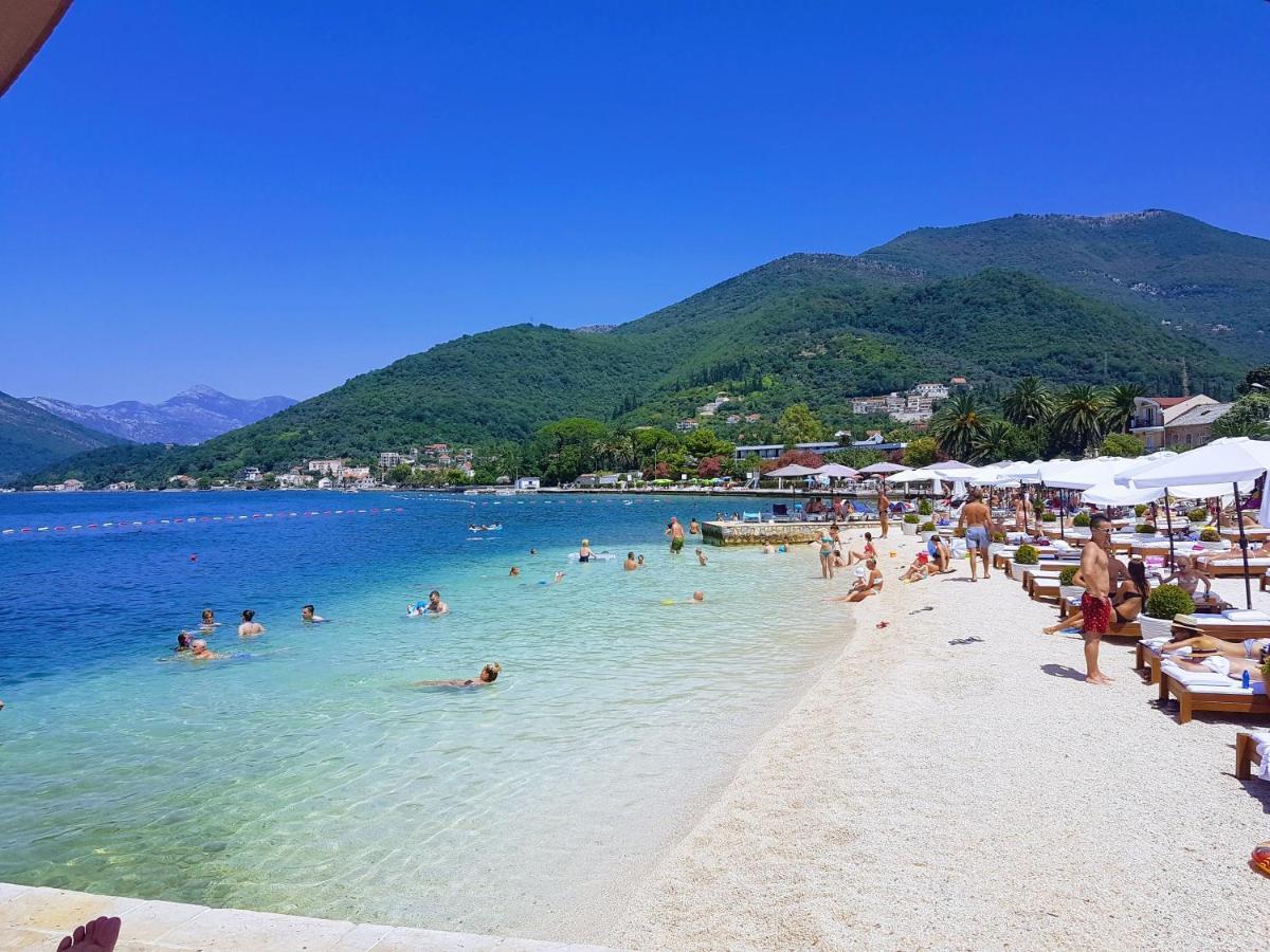 Bayview Apartments Tivat Montenegro Luaran gambar